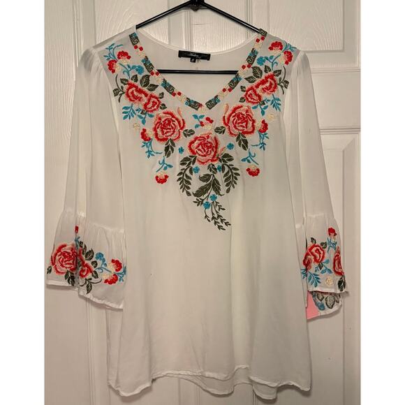 Andree Tops - Beautiful Andree embroidered white blouse. Size small